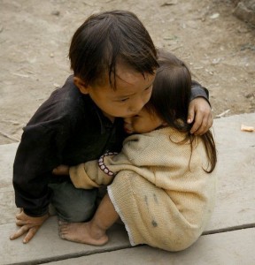 children hugging